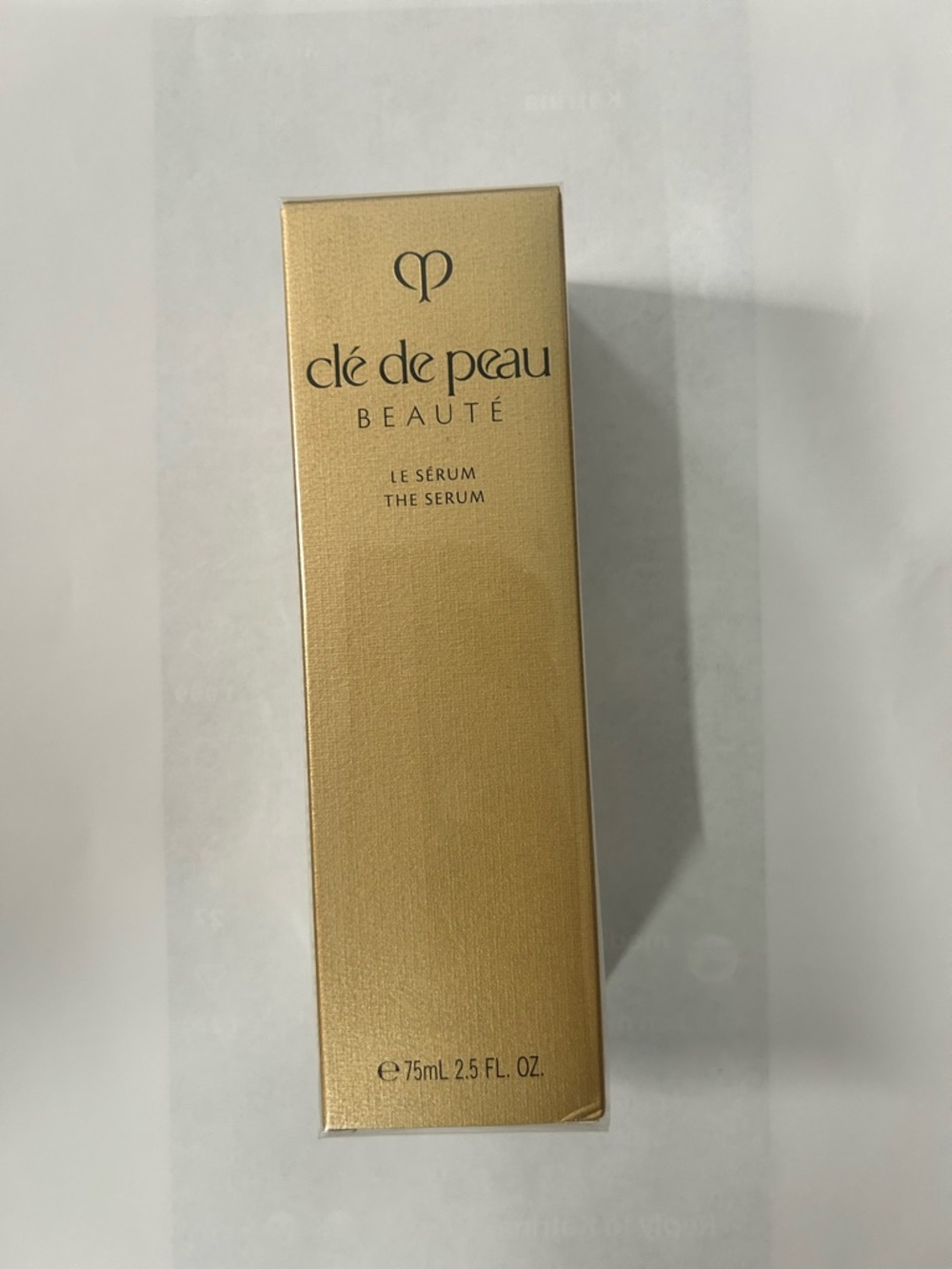 cle de peau Beauté Le Sérum - Gold Packaging